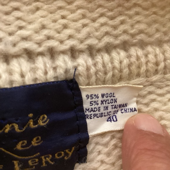 Vintage Wool Sweater Jacket with hood & toggle buttons womens size 40 Bonnie Lee - Picture 8 of 15